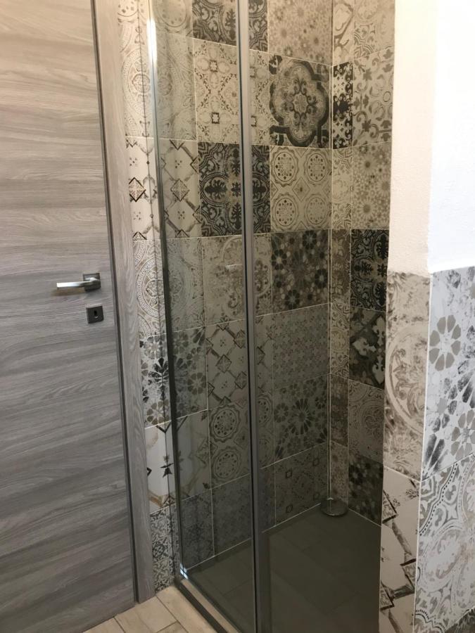 La Rosa App Apartman Livorno Kültér fotó